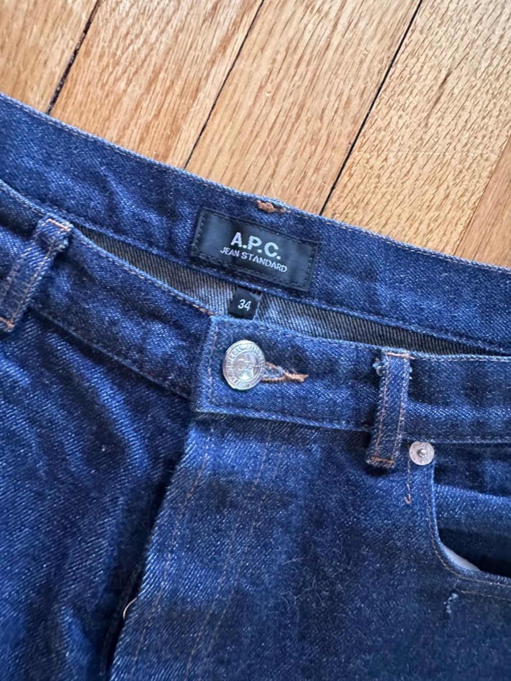 A.P.C. Men's Indigo Blue Jean Standard Slim Straight